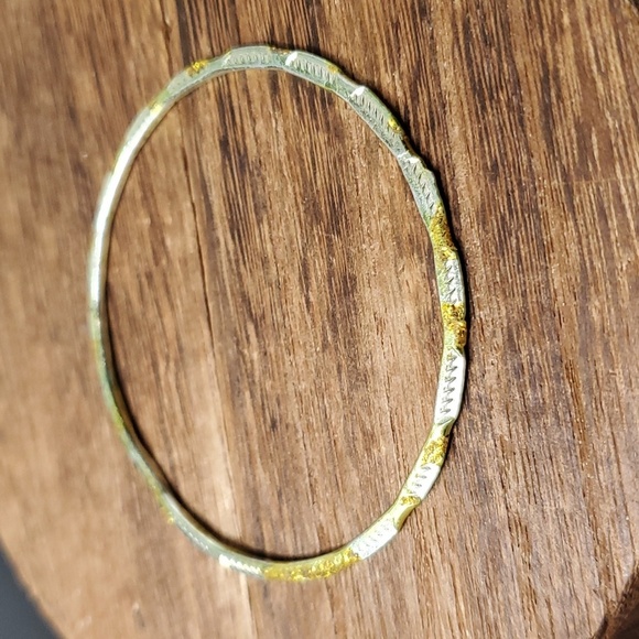 B3237 - Picture 2 of 3